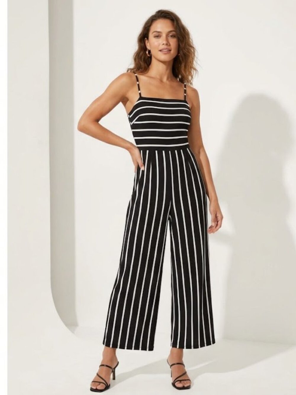 St. John's Bay Black and White Striped Jumpsuit M Strapless Mediono